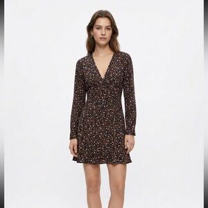 Zara Black Floral V-Neck Long Sleeve Mini Dress